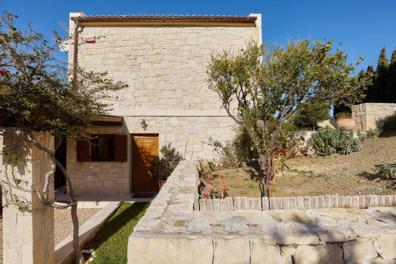 Villa Paradissi In Crete 阿齐亚·佩拉加 外观 照片